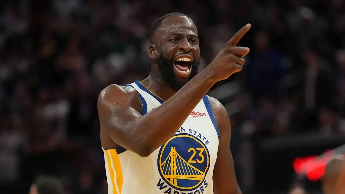 Draymond Green a luat deja primul său fault tehnic în presezon