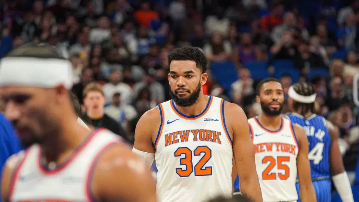 Prayers Up: Karl-Anthony Towns Trimite Suport lui Jalen Hurts în Fata Problematichii de Sănătate