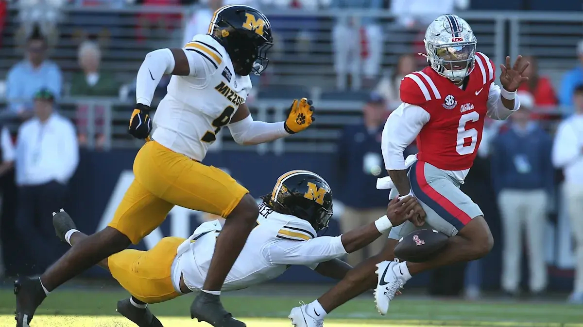 Ole Miss Rebels urcă la locul 7 în sondajul antrenorilor după victoria cu Missouri