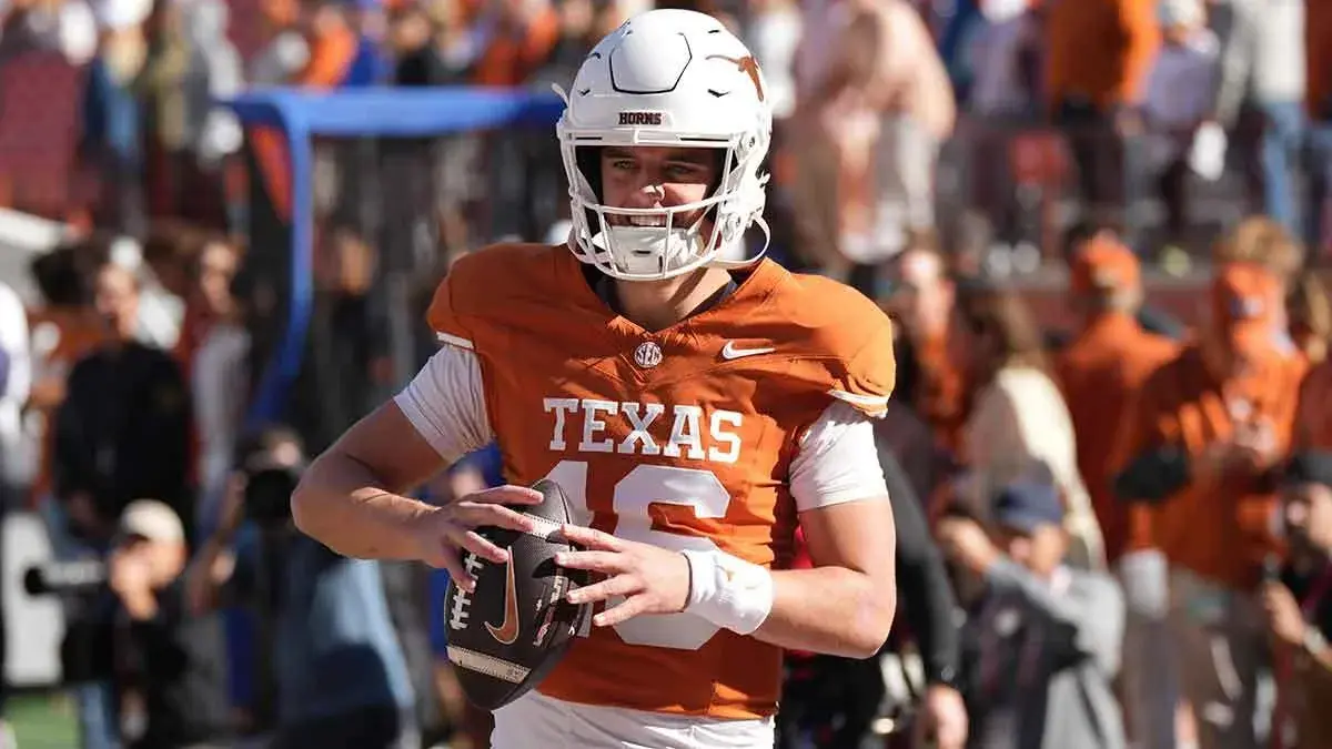 Texas pierde din nou în 2026: Arch Manning sub foc după lovitura cu Florida
